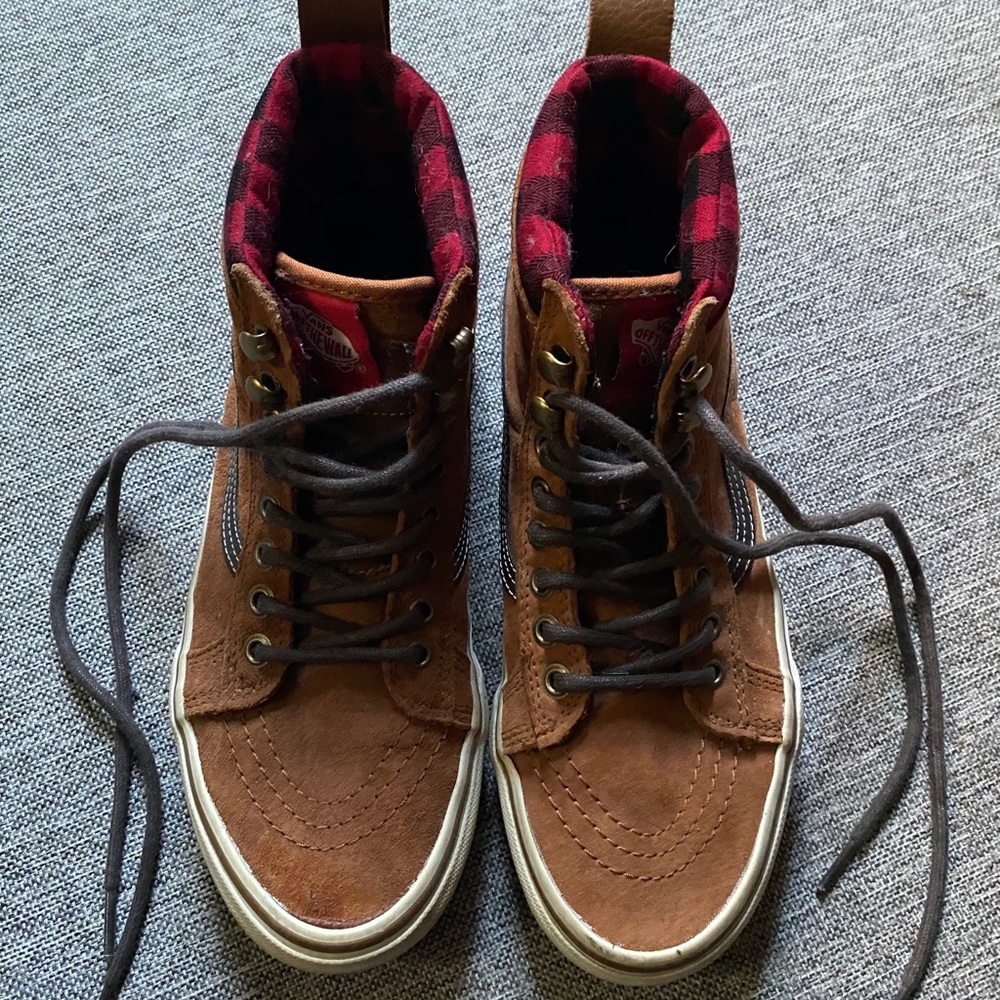 ✨High Top Vans✨